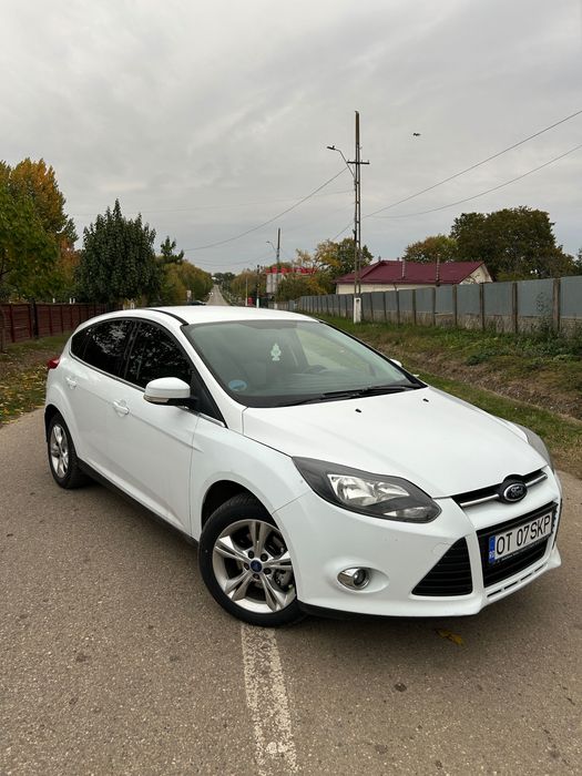 FORD Focus 2013 — imagine 12