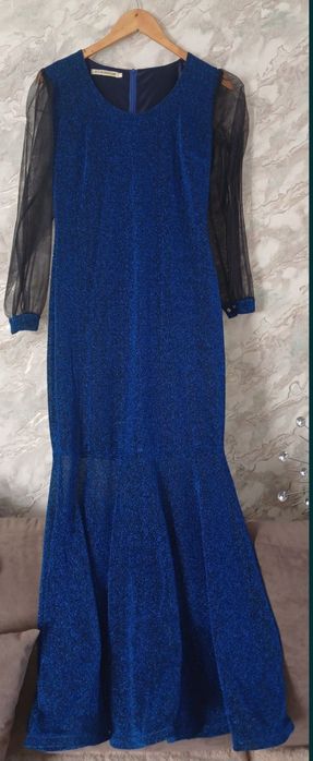 Продам платья срочнооооо