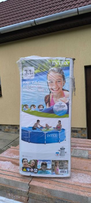 Piscina Intex cu Pompa filtru (Nou) și scară