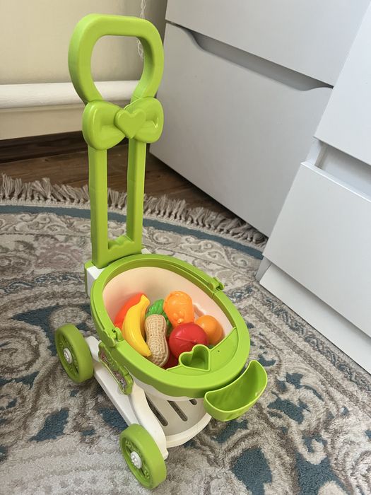 Продам тележку с овощами