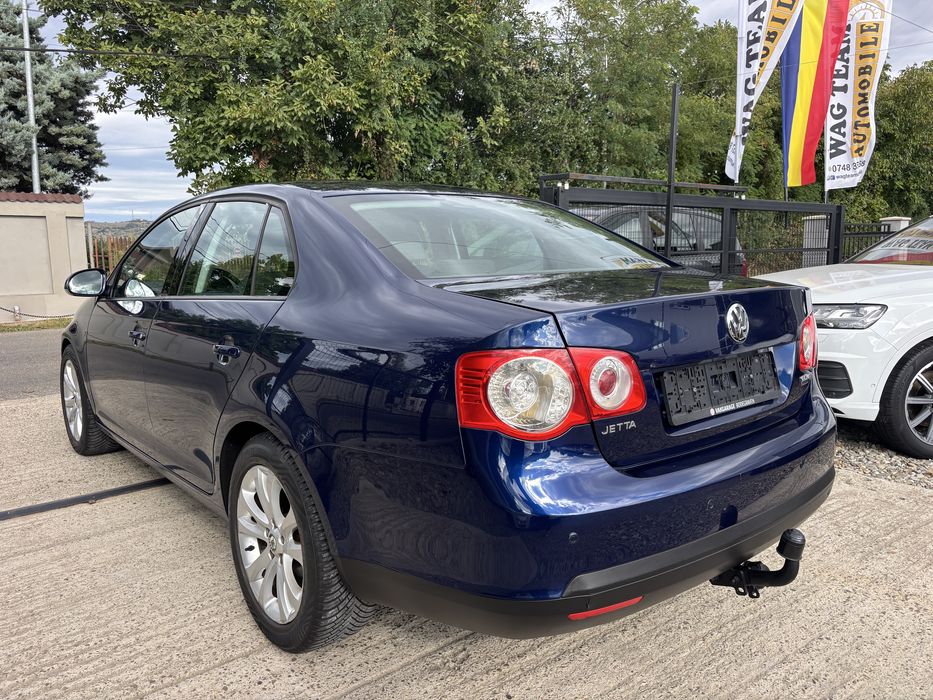 Volkswagen jetta 1.6 MPI 2009 navi 173000km RATE