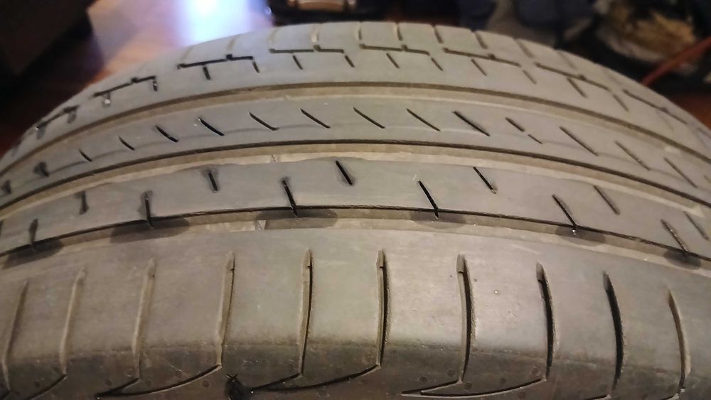 4 anvelope Continental  vara 215/55/18 DOT1019