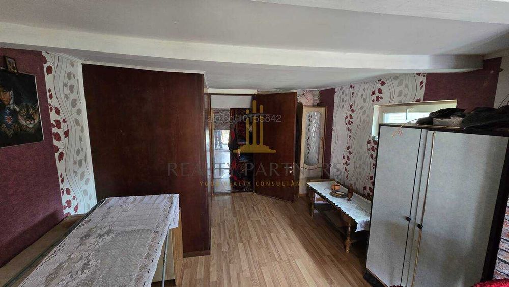 Продава се Къща в Перник, Център - 80 кв.м за 1062 €/кв.м - Снимка #12