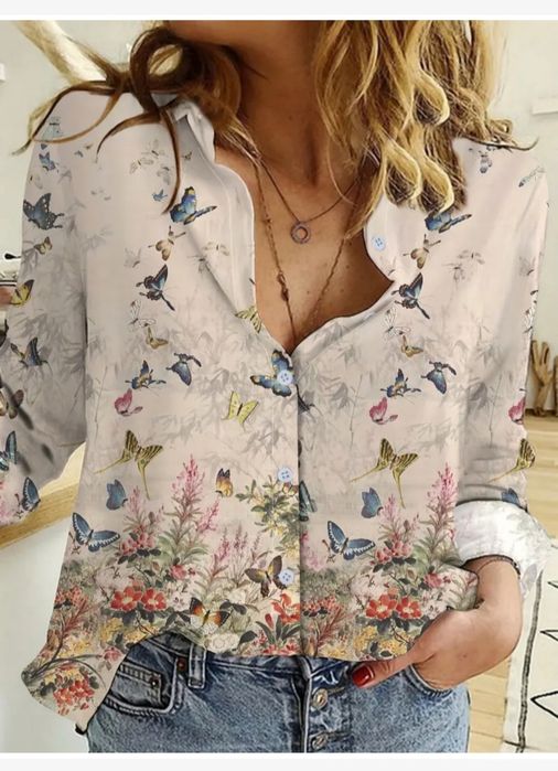 Продам блузки новые женские.