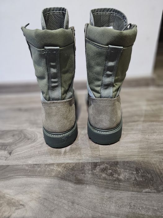 Bocanci americani Thorogood nr 44, talpic 28,5-29 cm.