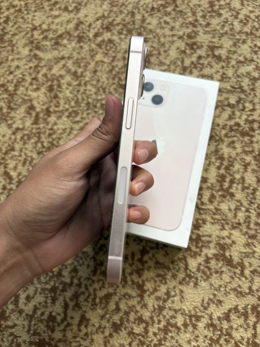 iPhone 13. 128 гб.