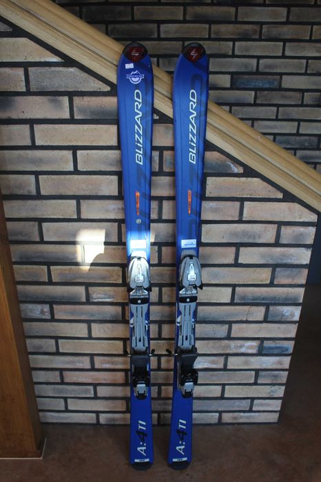 Schiuri Blizzard 150cm cod:0255