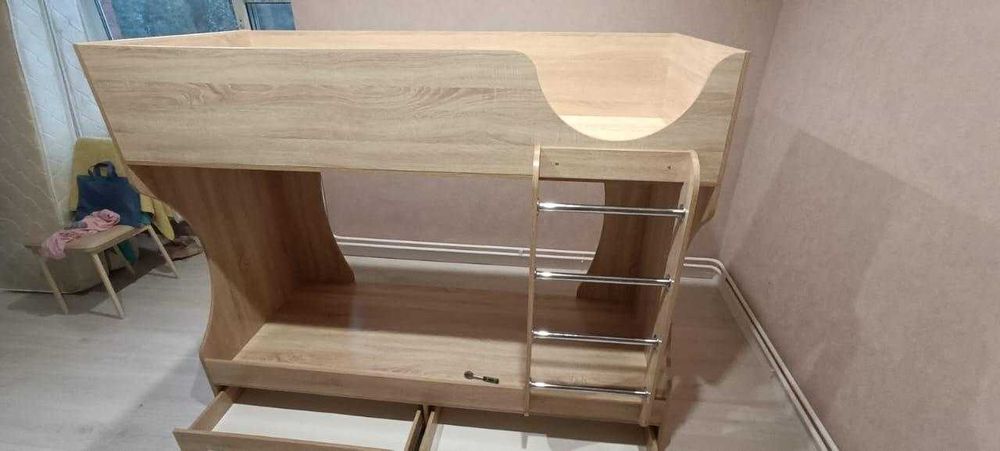 Кровать 2-х спальная с матрасами 80х190