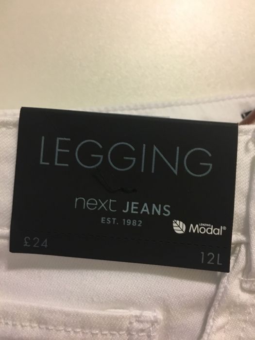 Нови дамски бели дънки Next