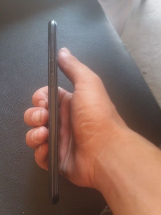 Samsung galaxy a10c 600min kelishamiz