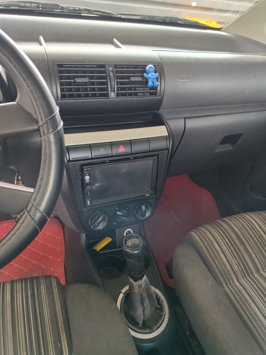 Vând Volkswagen fox