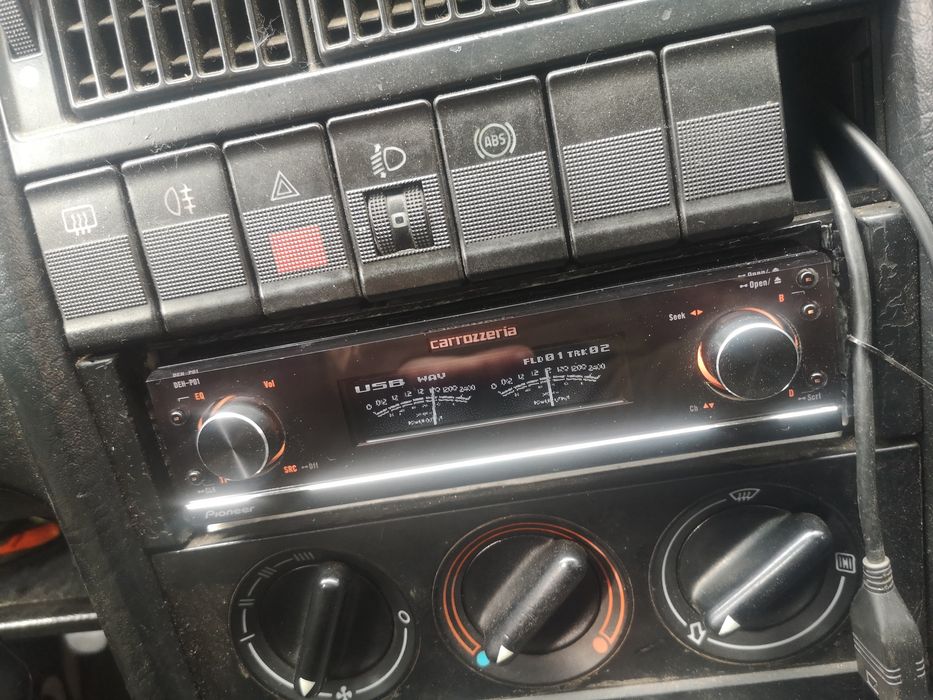Pioneer 99/Carrozzeria DEH P01