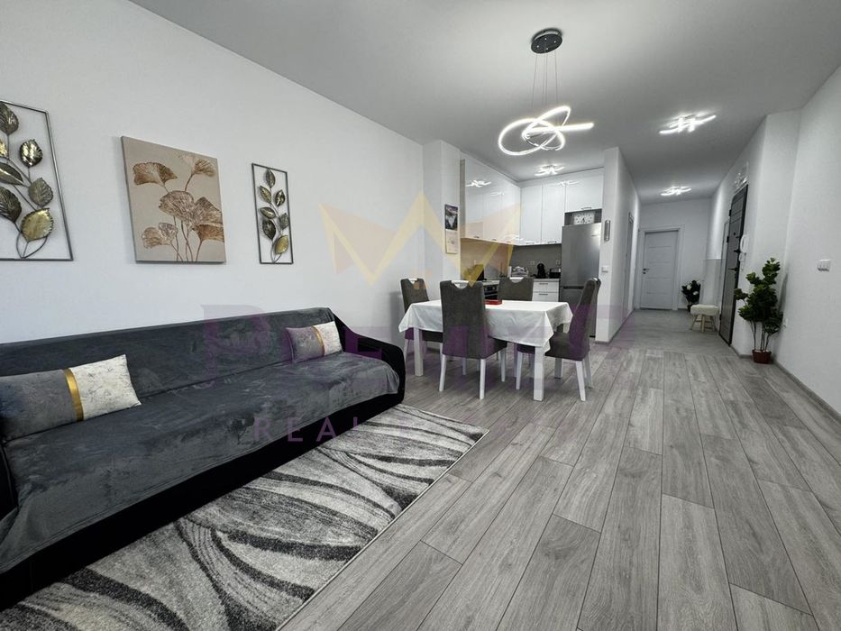 Дава се под наем Двустаен апартамент в Варна, Чайка - 70 кв.м за 797.64 € - Снимка #2
