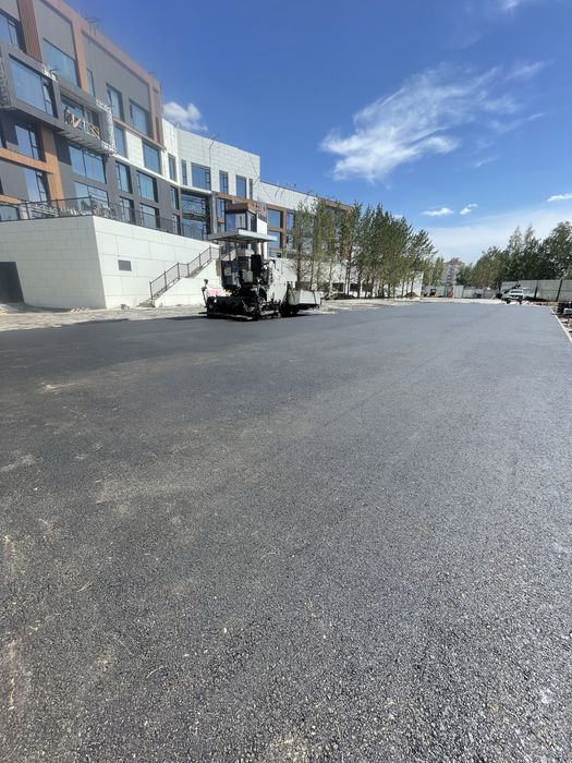 Асфальтирование дворов, ангаров