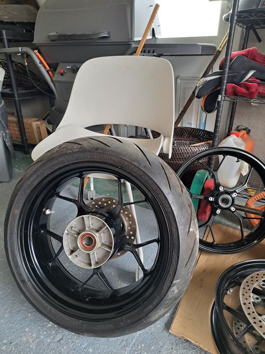 Jante  honda cbr 1000RR 2019 +alte piese diverse