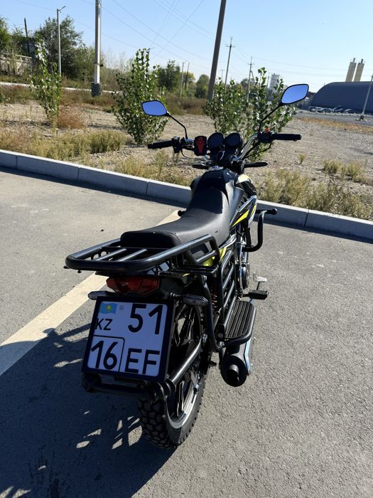 Продам Yaqi yq200