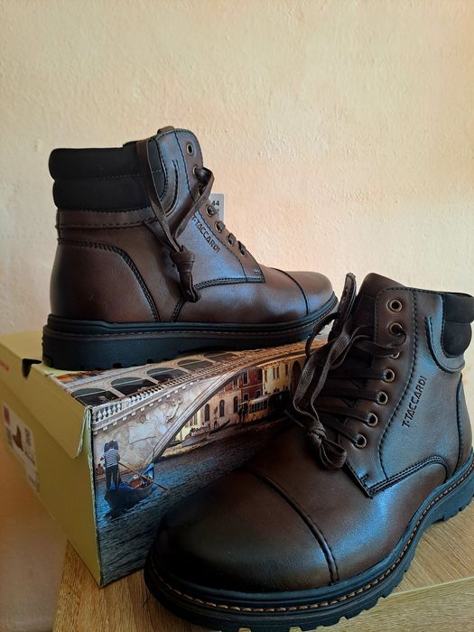 Продам ботинки мужские!