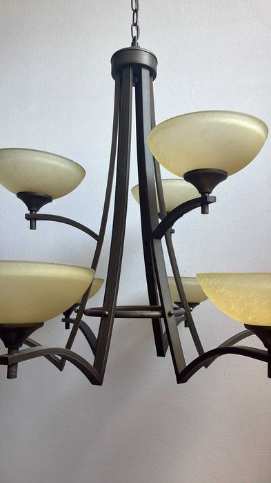 Candelabru metal -2 MODELE