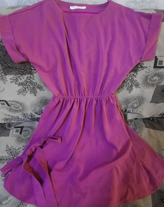 Продам новое платье