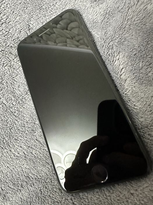 Айфон 7 32 гига 66 акб