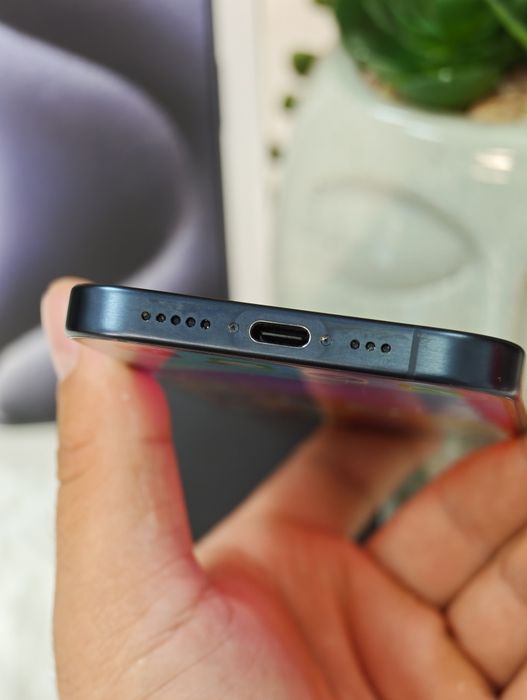 iPhone 15 Pro Dep Blue