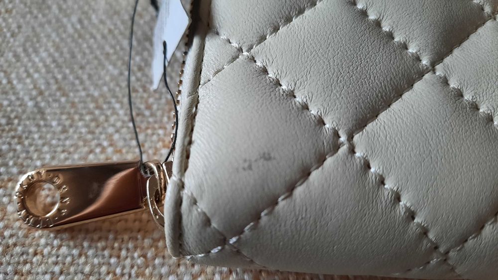 Ново, DKNY Eстествена Кожа портмоне/портфейл