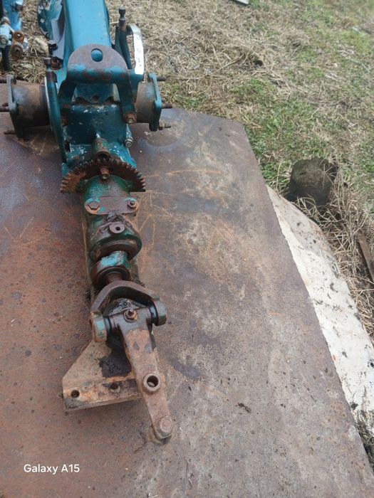 Cutie viteze  bcs, Ferrari grillo