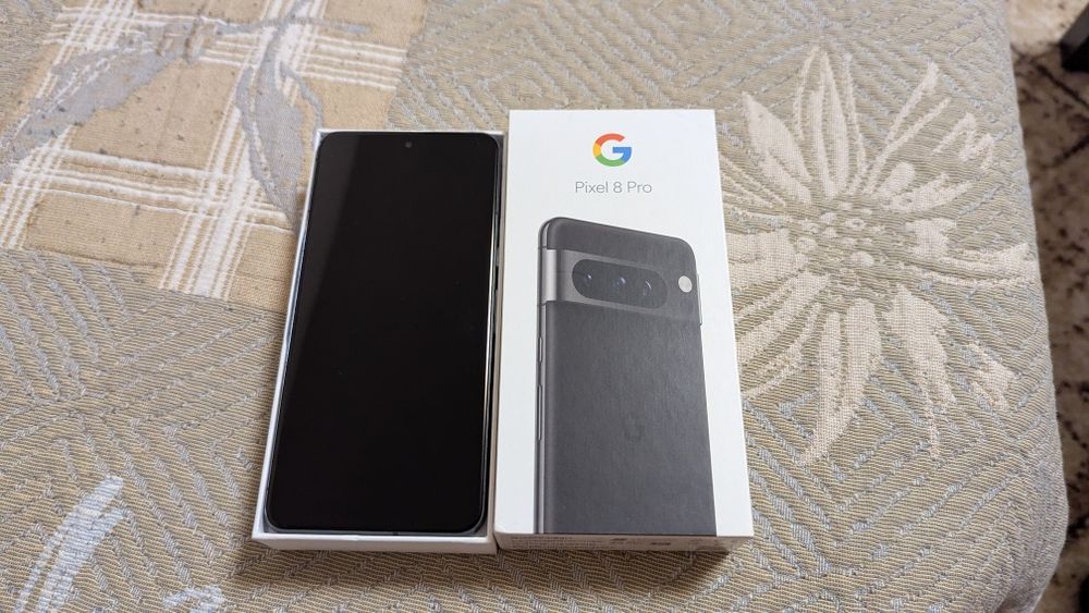Смартфон Google Pixel 8 Pro