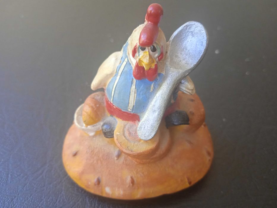 Статуетка / Керамична фигура Петел / Кокошка Кулинар