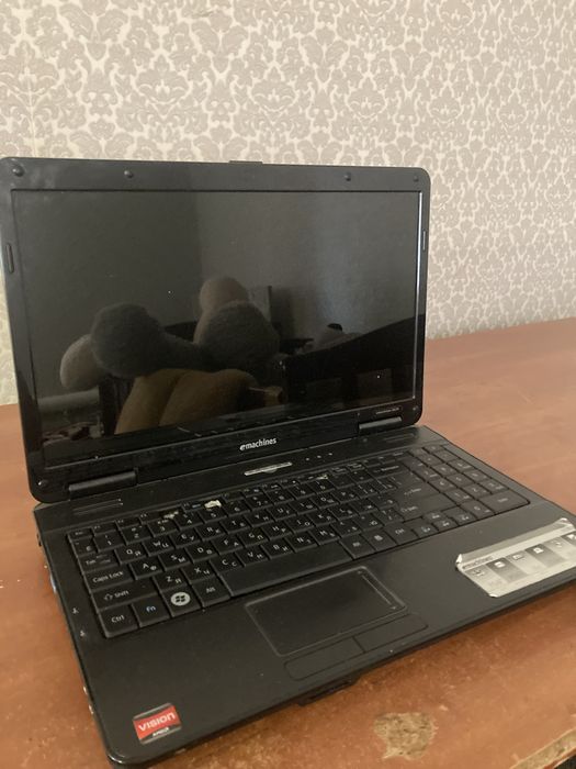 Ноутбук acer emachines e630