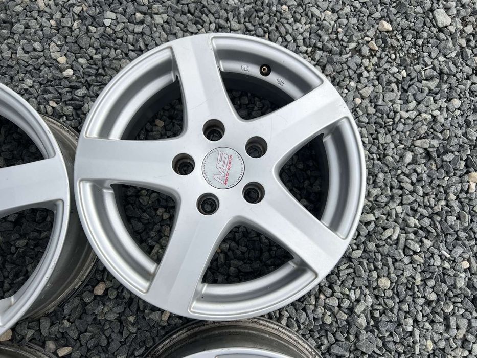 Джанти MS 5/112 Audi,VW,Skoda 5x112

Употребявани, Шумен