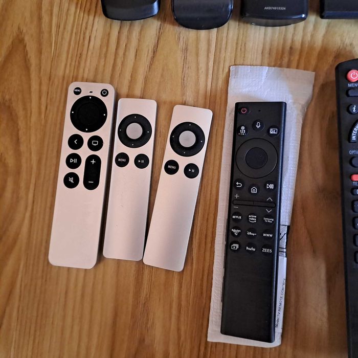 Telecomenzi  tv smart