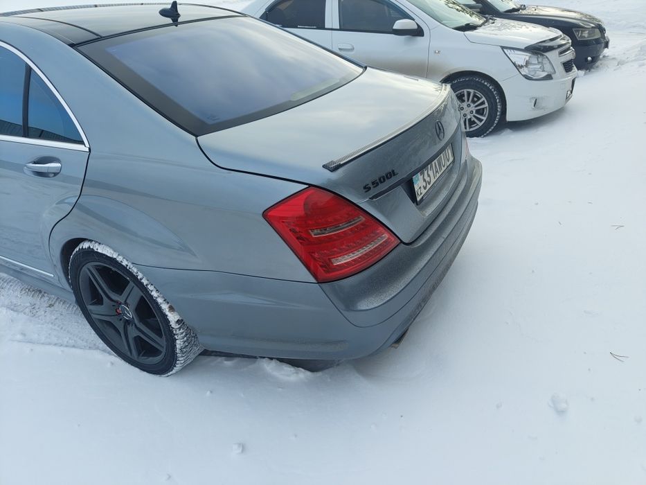 Mercedes Benz W221 S500L
