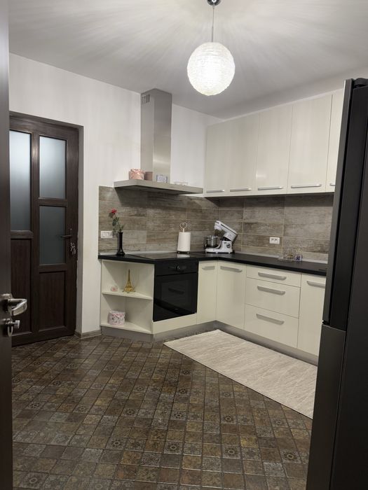 Vand mobila moderna din MDF pentru bucatarie