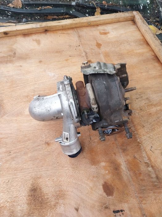 Оригинално Турбо VB14 Тойота/Toyota 2.2 d4d  2AD-FTV 136 к.с и 150 к.с