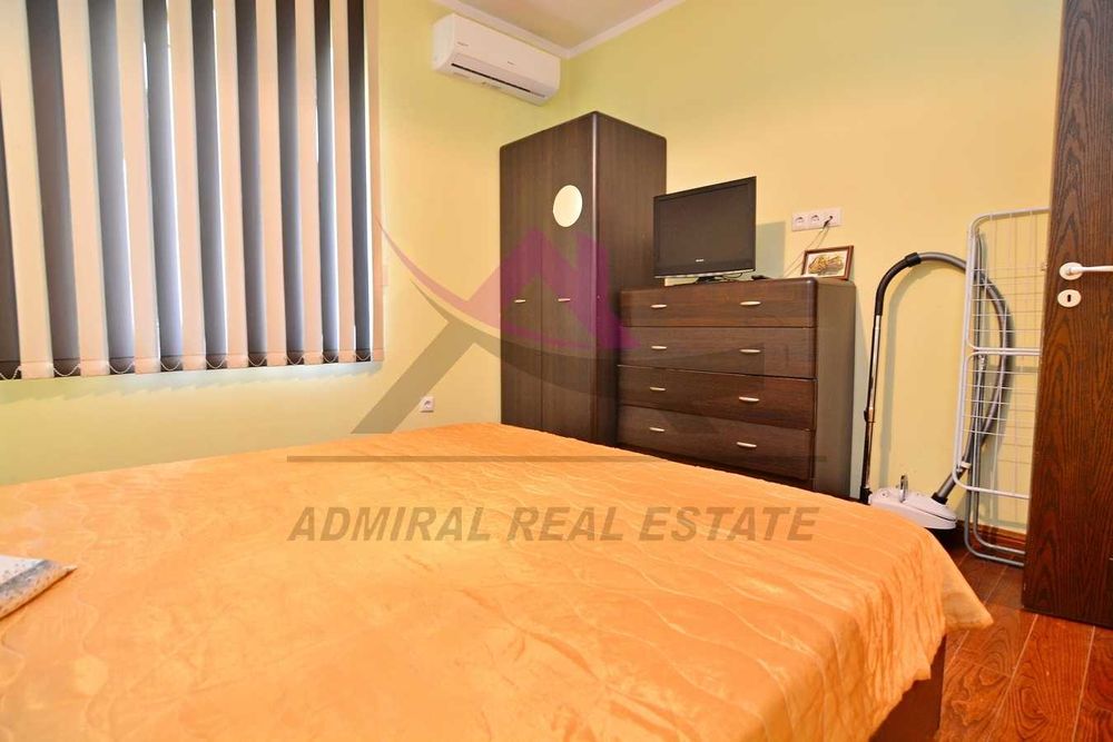 Дава се под наем Тристаен апартамент в Варна, Център - 90 кв.м за 767 € - Снимка #4