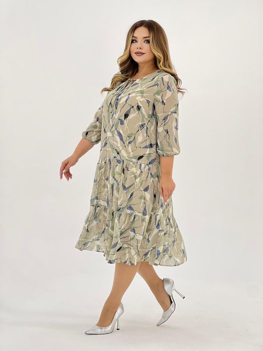 Платье размер 56,цена 14000