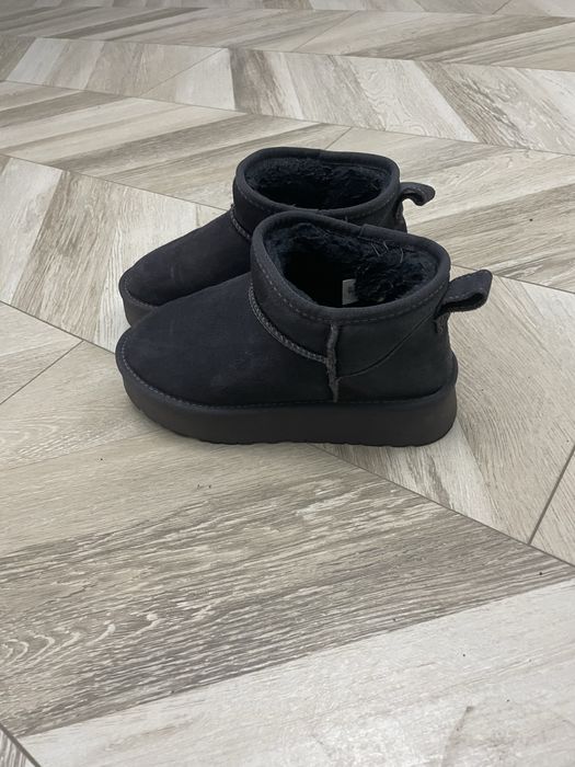 Угги теплые, состояние очень хорошее