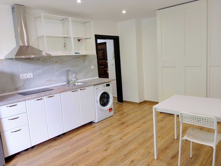 Двустаен апартамент Трошево-Варна Мол