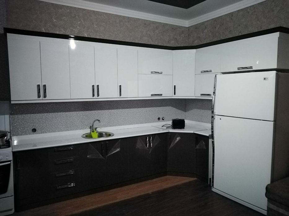 Мебель на заказ Kuxinniy mebel ishlab chiqarish кухонный гарнитур