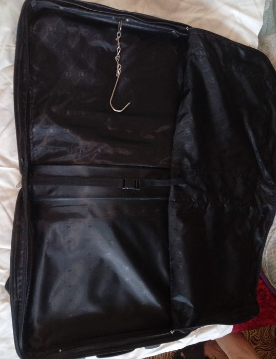 Кожаная сумка-чемодан