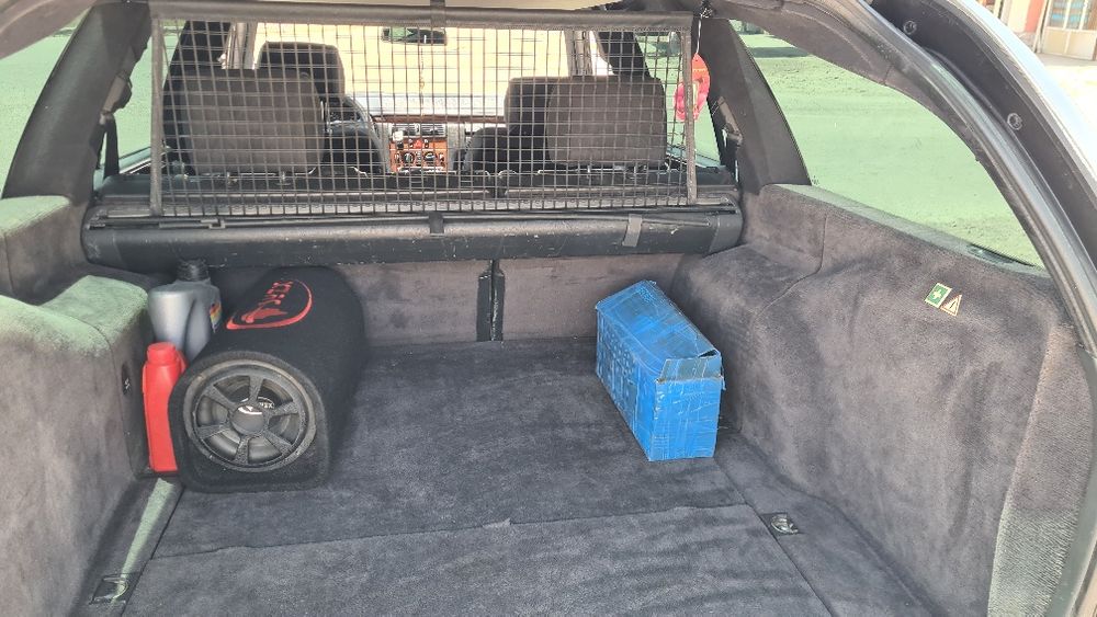 Продам мерседес 210 универсал