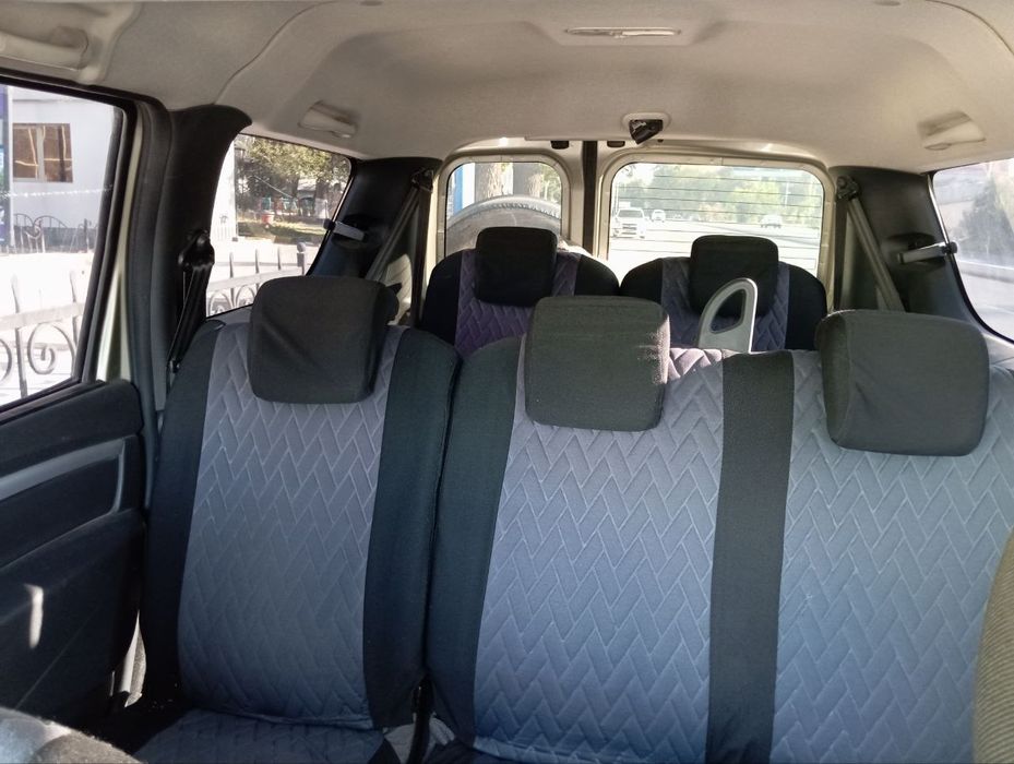 Oilaviy hamda rozgorbob moshina