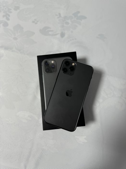 iPhone 11 Pro gri