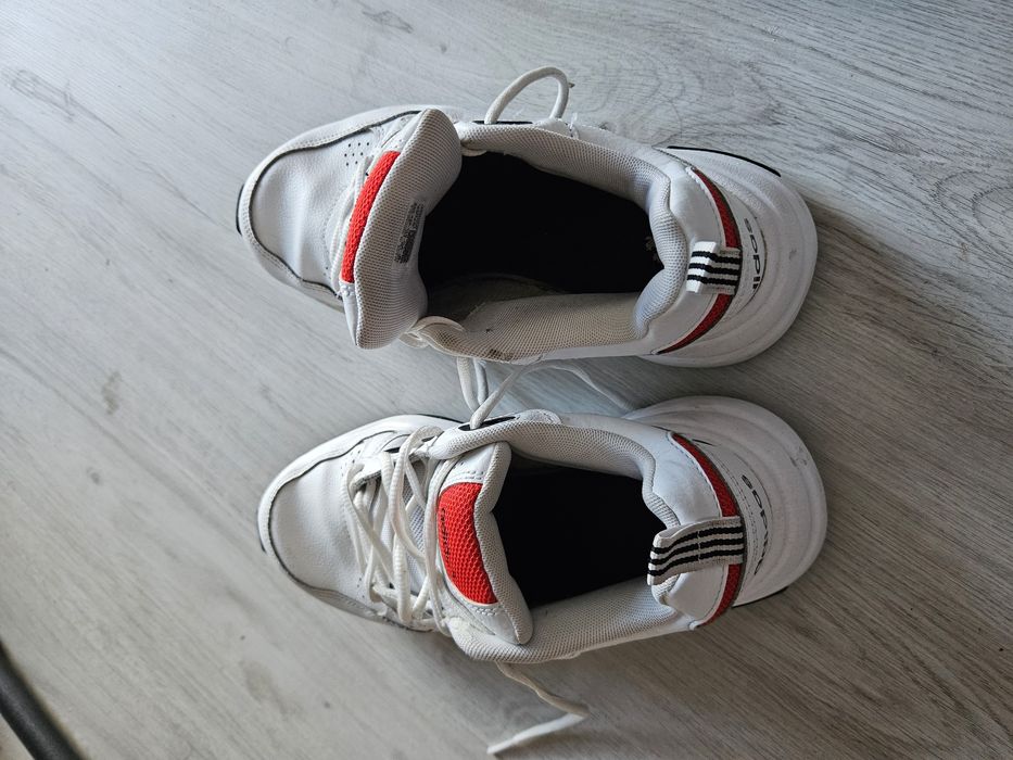 Adidasi adidas originali