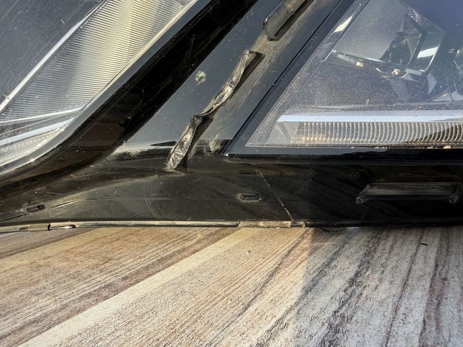 Фар Skoda Octavia