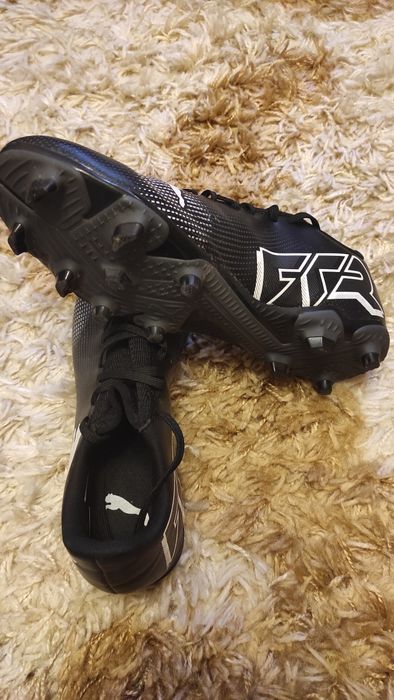 Обувки за футбол - Калеври Puma Future 7 Play Fg/Ag 107723 02 Черен
