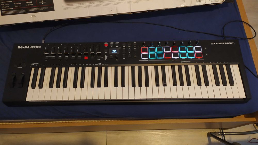 MIDI-клавиатура M-Audio Oxygen Pro 61 Black