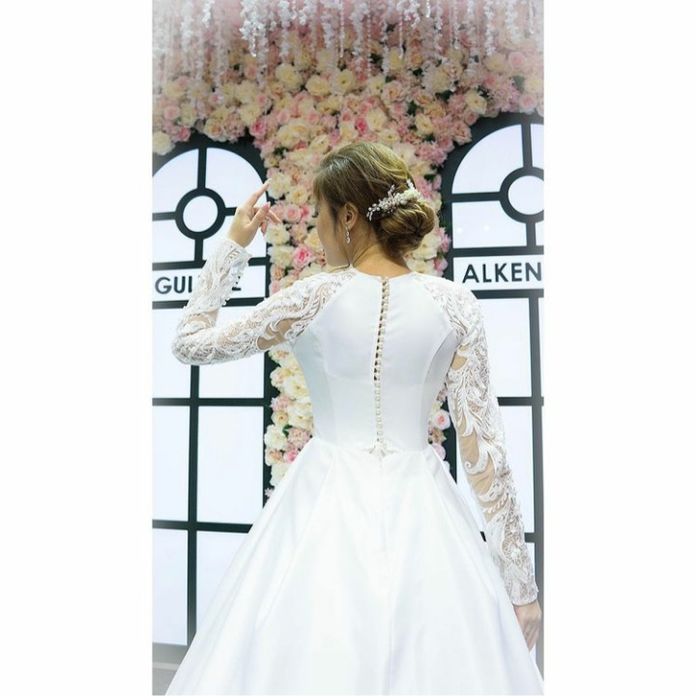 Свадебное платье