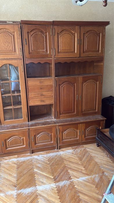 URGENT!! Biblioteca vintage in stare buna